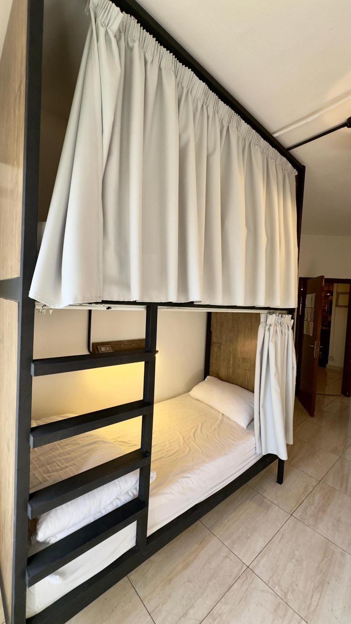 Antika Amman Hotel Luaran gambar